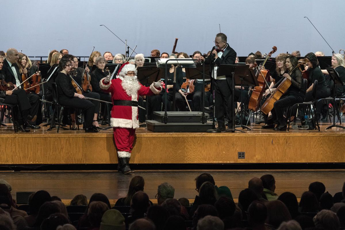 Photo by Laura Bennett: 2023 Evanston Symphony Holiday Concert